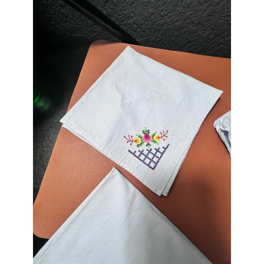 Vintage Handmade Embroidered Floral 16